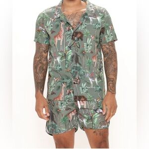 Men's jungle animal button down shirt